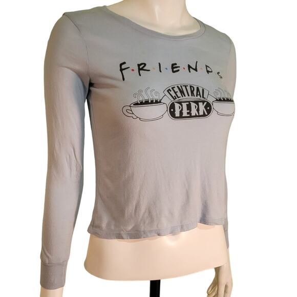 FRIENDS Central Perk Graphic Tee L Baby Blue Cropped Long Sleeve Retro 90s Y2K - Picture 2 of 6